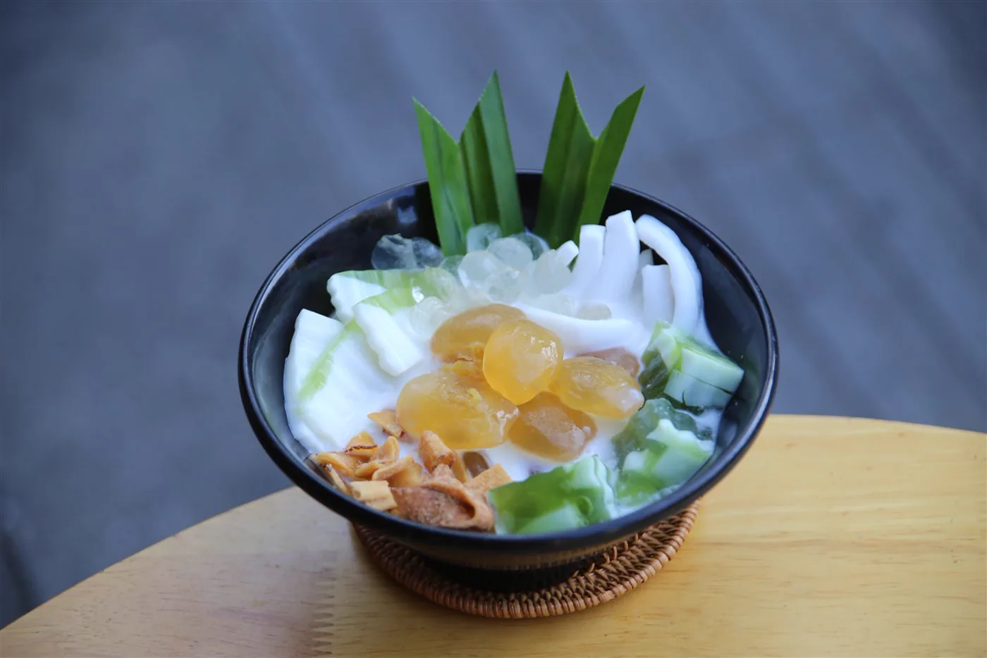 Chè dừa non hạt đác
